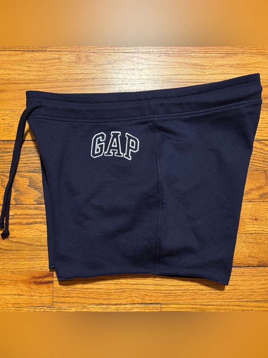 GAP Pants - GAP Logo Shorts